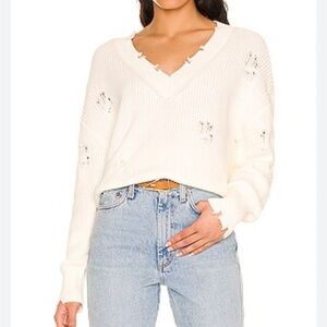 525 America Distressed Shaker V-Neck Sweater in Chalk - Size M NWT